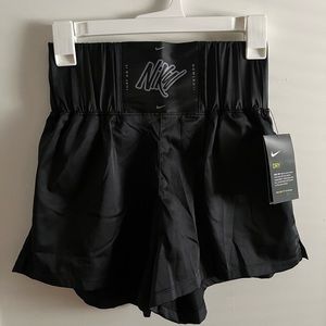 Nike boxing style shorts SZ small